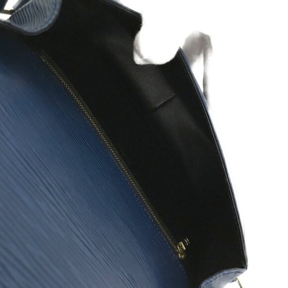 Authentic Louis Vuitton Saint Cloud GM Epi Leather Crossbody Shoulder Bag - Picture 12 of 14